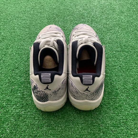 🦴*NEW* Air Jordan 11 Retro Low “Snake Light Bone” - Picture 5 of 11